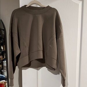 Abercrombie YPB cropped sweatshirt